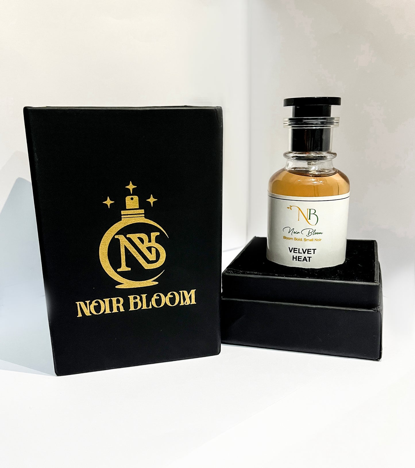 Velvet Heat - Noir Bloom 55ml Extrait de Parfum(Pure perfume)